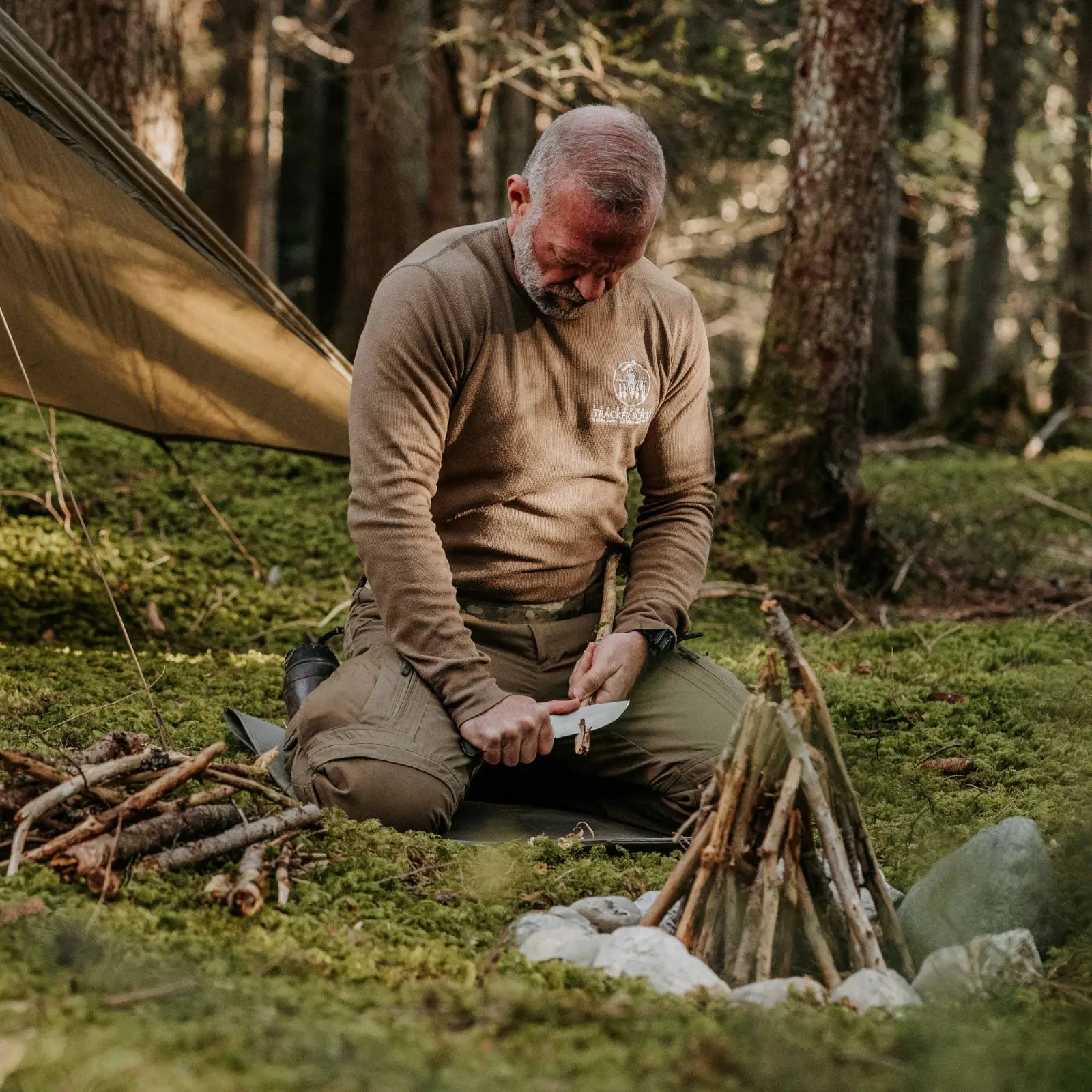 Outdoor-Werkzeug in drei Konfigurationen